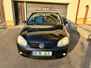 Vand golf 5 1.4 benzina 80 cp