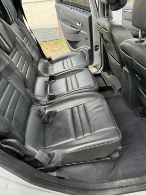 Vand Renault Grand Scenic III cutie automata ,trapa panoramica,2 seturi de roti - imagine 8