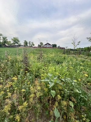 Teren intravilan 855mp, 2 cai acces, curent și canalizare  - imagine 2