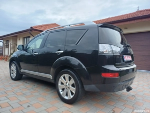 Mitsubishi Outlander, 4x4, an 2007, 7 locuri Reghin - imagine 3