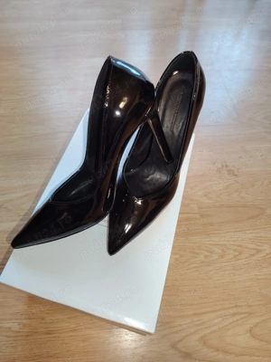 Pantofi cu toc dama piele naturala lacuita marime 38 noi