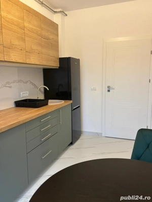 Proprietar inchiriez apartament