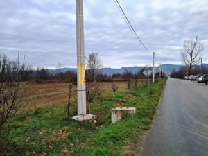 TEREN INTRAVILAN POLOVRAGI - imagine 4