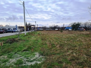 TEREN INTRAVILAN POLOVRAGI - imagine 3