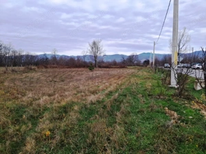 TEREN INTRAVILAN POLOVRAGI - imagine 5