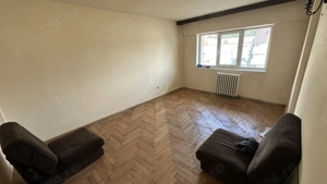 Vand apartament 4 camere Targu Neamt - imagine 3