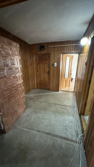 Vand apartament 4 camere Targu Neamt - imagine 6