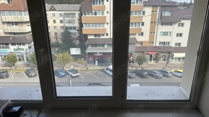 Vand apartament 4 camere Targu Neamt - imagine 11