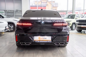 BMW Seria 7 M 760 e xDrive - imagine 6