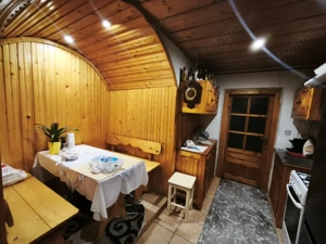 Casa de vanzare, cu 3 camere, 80 mp, 900 mp teren, Siret - imagine 7