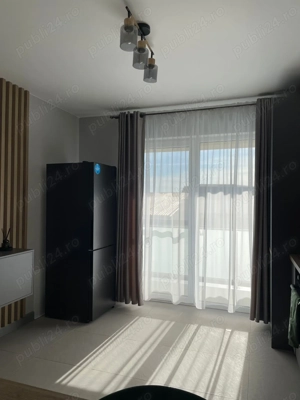Inchiriez apartament modern cu 2 dormitoare, zona Parc - Centrul Vechi - imagine 2