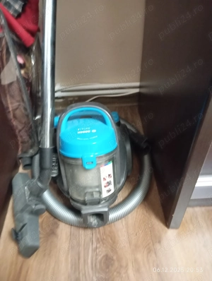 Aspirator Bosch seria2 fara sac cu cana 