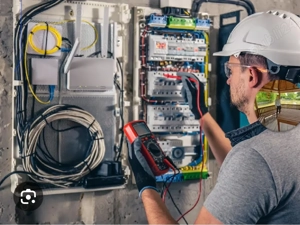 Electrician instalatii electrice!
