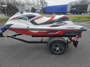 Skijet Yamaha FZR - 2015 - 250 CP +