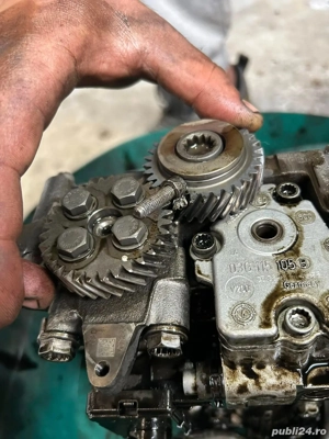 Angajam mecanic auto,autocamioane si utilaje agricole