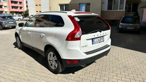 vand volvo xc6 D3 , 230k km - imagine 5