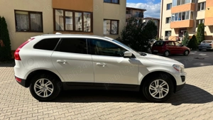 vand volvo xc6 D3 , 230k km - imagine 3