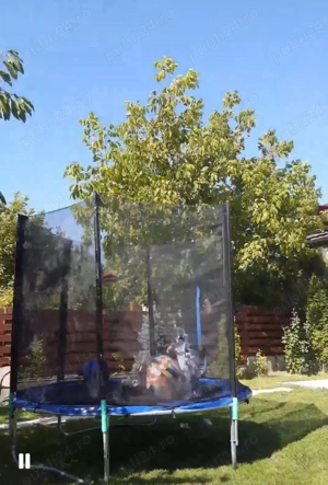 Trambulină 1,80 m cu plasă de siguranță   stare foarte bună