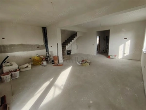 Duplex 5 camere - curte amenajata - zona linistita. - imagine 4