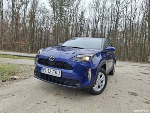 Toyota Yaris Cross, unic proprietar, doar 26000 km, stare perfectă (masina este in garantie)