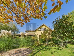 VILĂ INDIVIDUALĂ | CURTE AMENAJATĂ | PROSUMATOR 8 kW - imagine 3