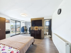 Casa de vanzare  |  Crevedia  |  4 camere - imagine 15