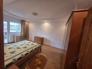 Vand apartament 2 camere et.1 - imagine 4