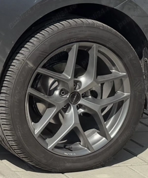 Vând jante BORBET R18