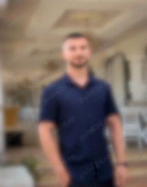 Hetero, caut doar tipi hetero sau cupluri fată-băiat 