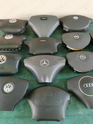 Airbag-uri volan diferite modele - imagine 3