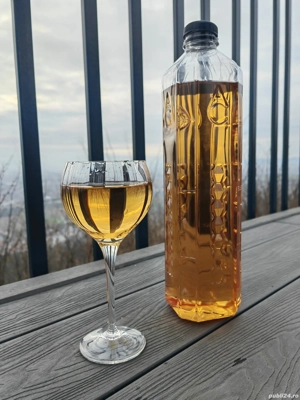 vin natural doar din boabe