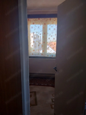 De vanzare apartament in orasul ludus cartier dacia etaj 3 suprafata aproximativ 32 de mp.
