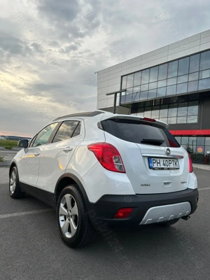 vand Opel Mokka - 4x4, volan si scaune incalzite - imagine 4