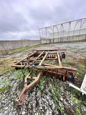 Vand Utilaje Agricole - imagine 8