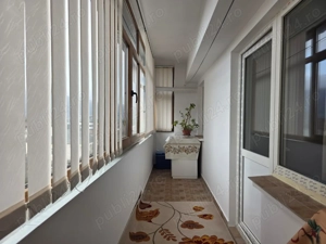 Apartament 3 camere, 66,52 m2 + balcon închis 6,95 m2, etaj 4, Ultracentral, oras statiune Tg Ocna - imagine 3