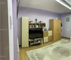 De vanzare casa 3 camere zona Damaroaia 2 bai, balcon deschis - imagine 2