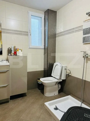 Casă individuală  – Codlea, utilă 240 m², 2 băi & garaj - imagine 4