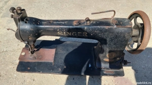 Vând mașină de cusut Singer 