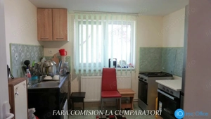 BUDESTI - CASA LANGA ORAS, TEREN 935 MP
 - imagine 9