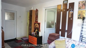 BUDESTI - CASA LANGA ORAS, TEREN 935 MP
 - imagine 8