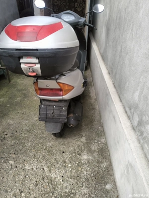 Scuter Honda 100  - imagine 3