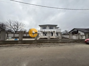 Casa PREMIUM - 5 camere - 3 bai - 750mp teren - La asfalt