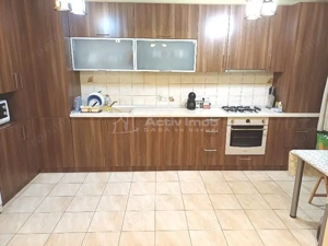 Vanzare Casa  - Vila - Prelungirea Ghencea - Margelelor - teren 300mp -  235000E-  NEGOCIABIL - Comi - imagine 8