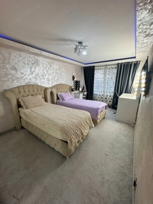 Vând apartament 3 camere Rahova  - imagine 13