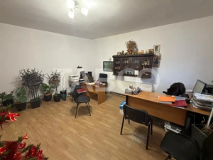 Casa individuala pretabila spatiu comercial teren 400 mp Piata Cluj - imagine 4