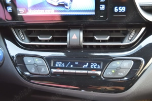 Vând Toyota C-HR Hybrid 1.8   2018   Automat   Stare impecabila   Consum 4L - imagine 5