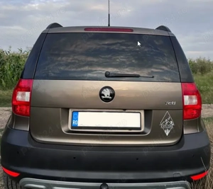 Skoda Yeti 2.0 TDI Experience 4x4 - Dotari Rare - imagine 3