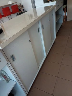 masa de lucru - imagine 3