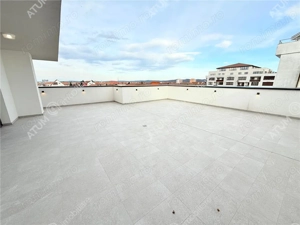 Penthouse cu 4 camere 111 mp utili terasa 78 mp doua locuri parcare - imagine 11