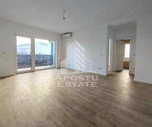 Apartament nou, 2 camere, bucatarie inchisa, etaj 1, zona Mehala